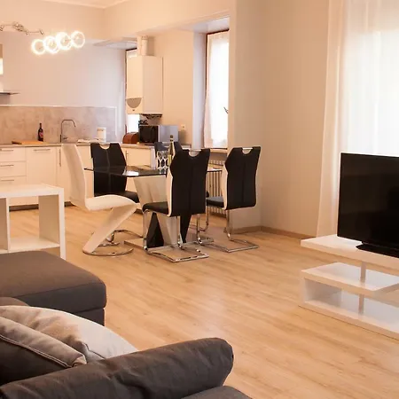 Apartament Lg Stresa